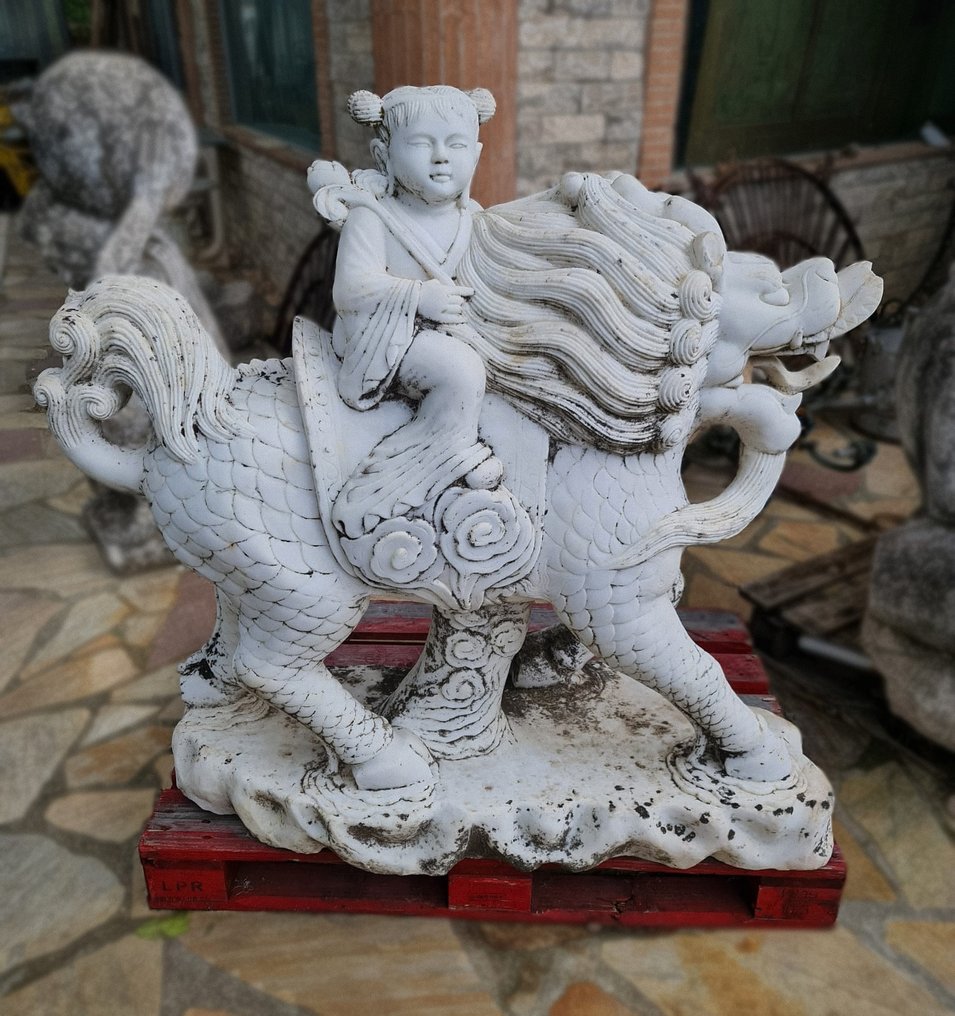 Oriental Dragon sculpture (122 cm.) - Marble - 20th century #1.1