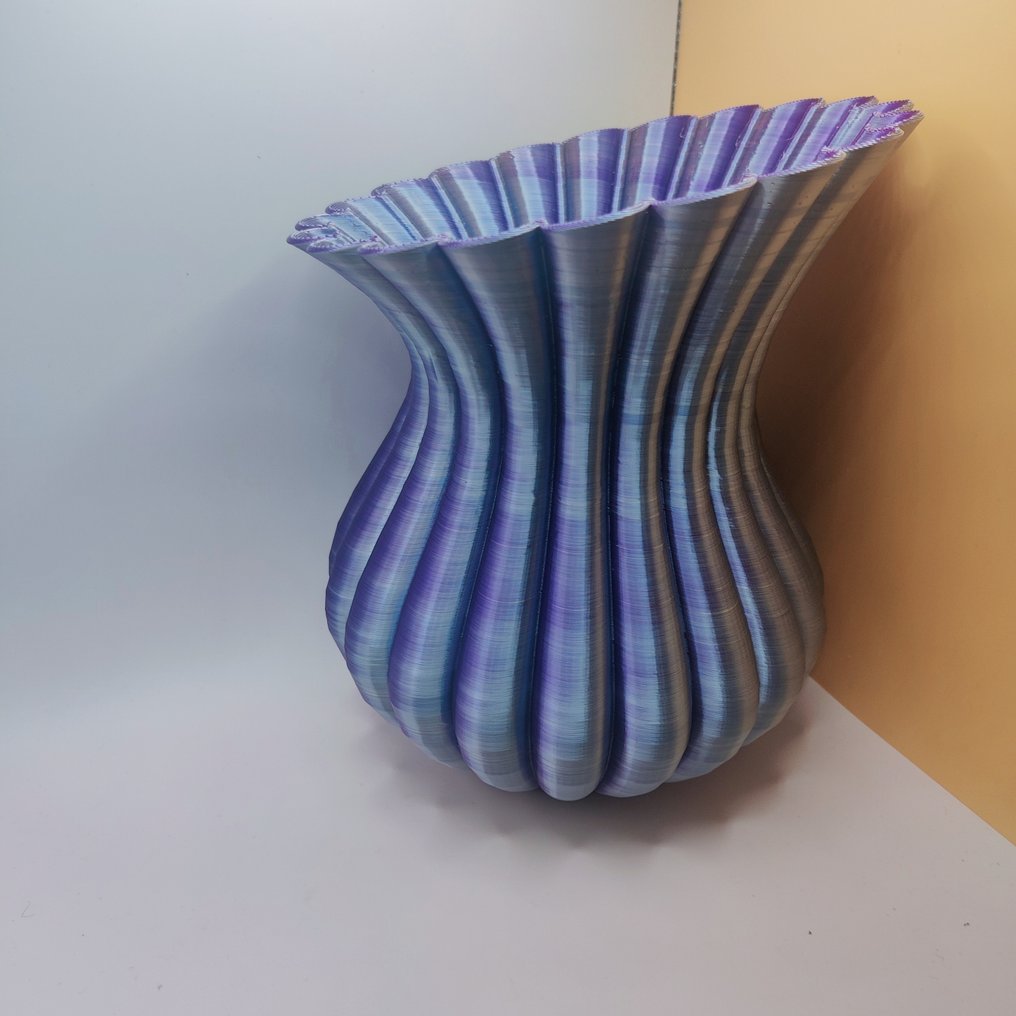 SSP Design - Stjepan Sasa P. - Vase -  Trinity Vase - No. 60  - Silk Biodegradable Polylactide #2.1