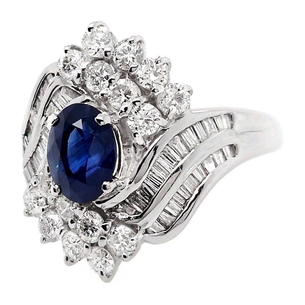 2.71 ctw - 1.41ct Natural Kashmir Sapphire and 1.30ct Natural Diamonds - IGI Report - 900 Platinum - Ring - 1.41 ct Sapphire - Diamonds #3.2