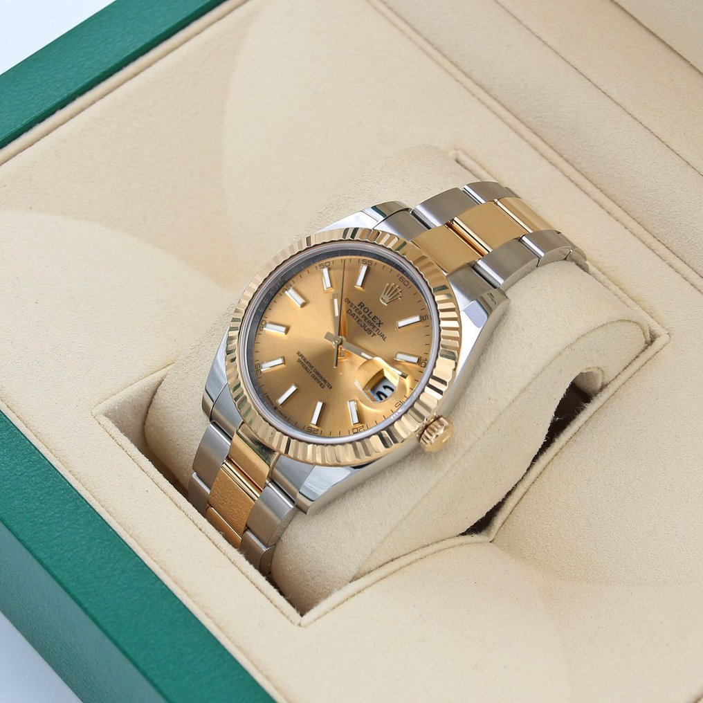 Rolex - Datejust 'Champagne Dial' - 126333 - Hombre - 2011 - actualidad #2.1