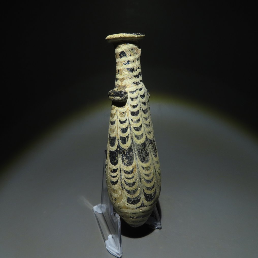 Ógörög Üveg Alabastron. Kr.e. 4-3. 12 cm H. #2.1