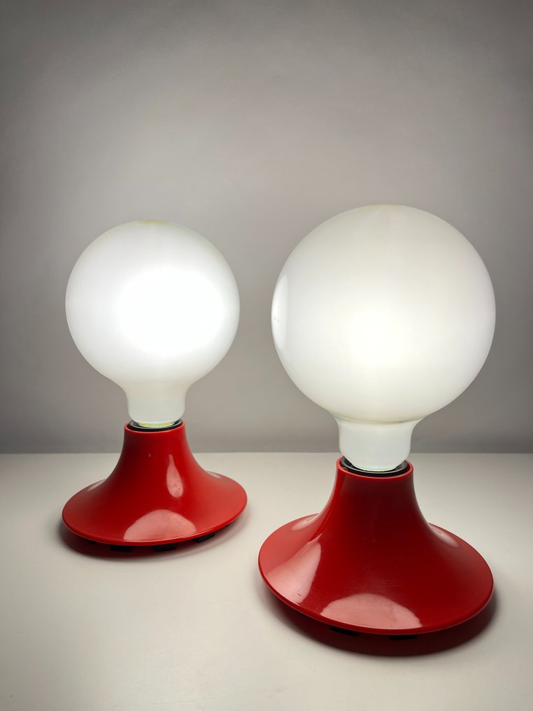 Artemide - Vico Magistretti - 灯具 (2) - Teti - 金属, 塑料 #1.0