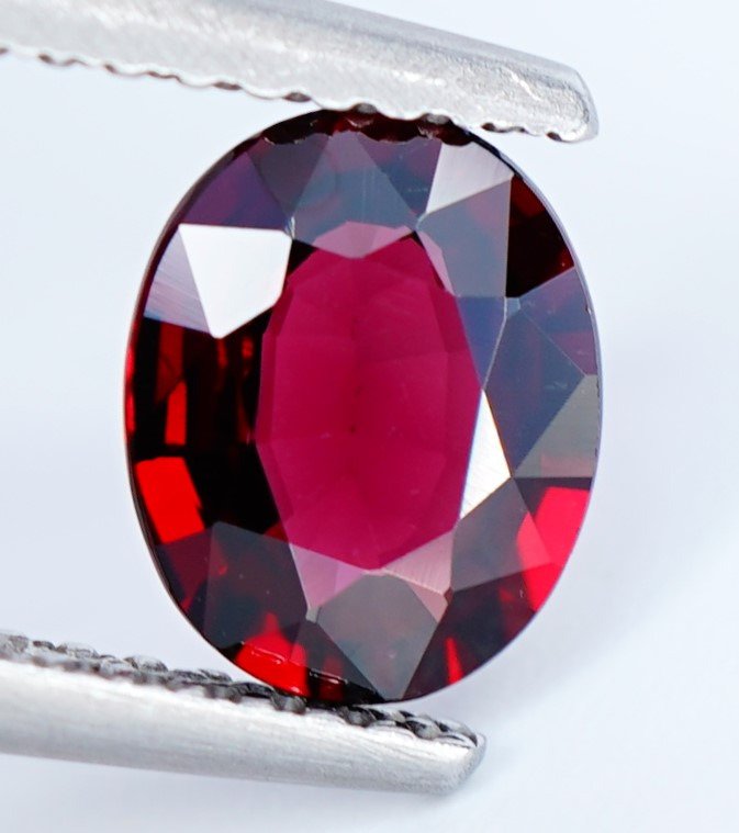 Rouge Spinelle - 1.01 ct #2.1