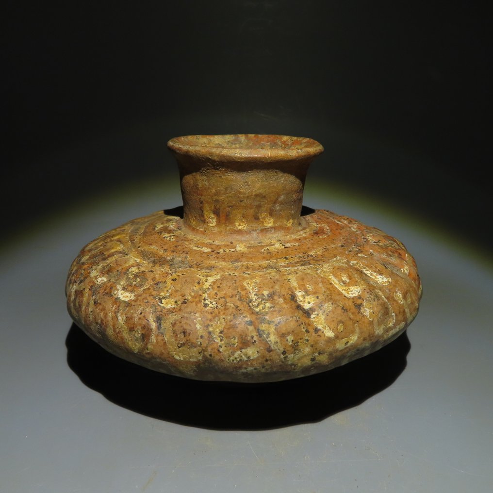 墨西哥西部纳亚里特州 Terracotta 碗。公元前 200 年至公元 200 年。 9 厘米高。西班牙进口许可证。 #1.2