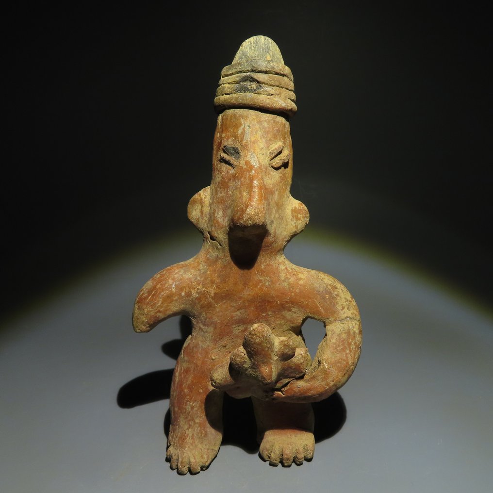 Nayarit, Chinesco, Westmexiko Terracotta Mutterschaftsfigur. 200 – 600 n. Chr. 16 cm H. Spanische Importlizenz. #2.1