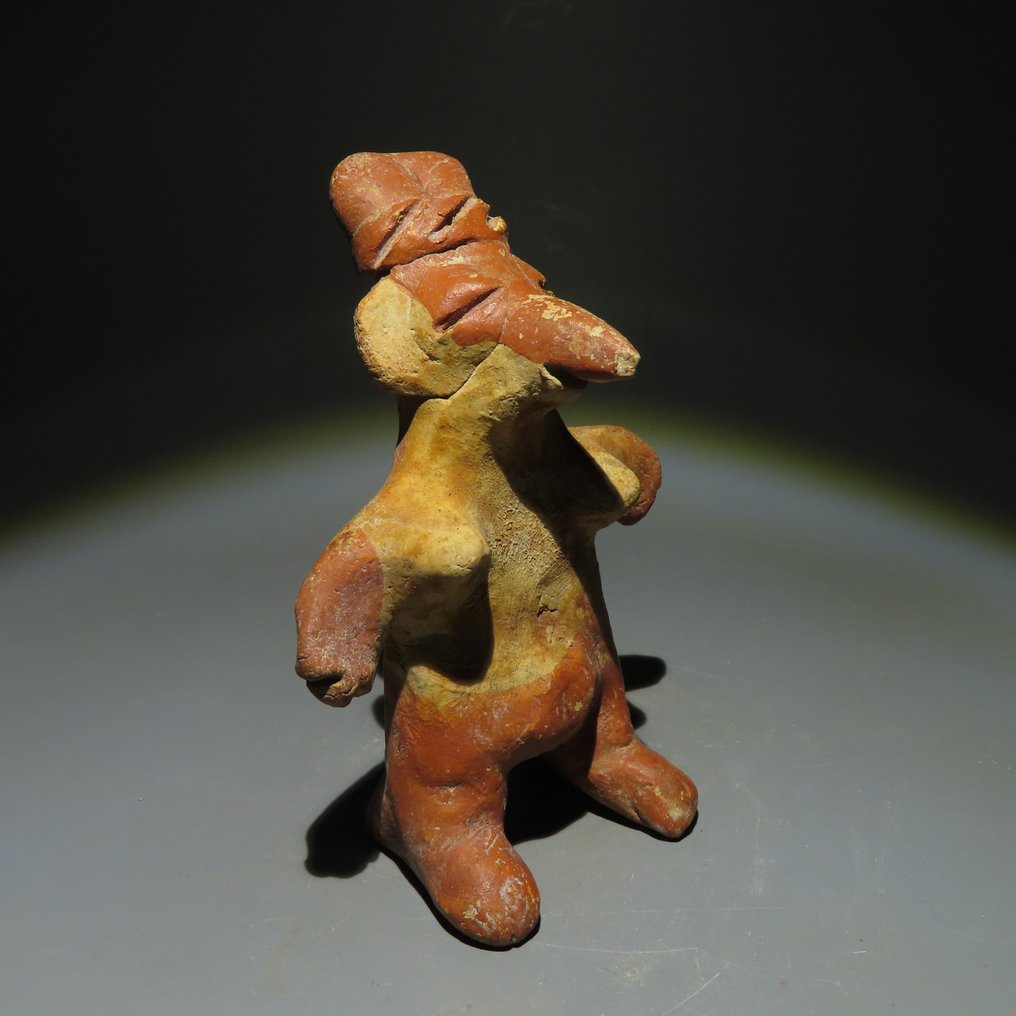 Nayarit, Messico occidentale Terracotta Figura femminile. 200-600 d.C. 10,5 cm H. Con licenza di esportazione spagnola.  (Senza Prezzo di Riserva) #1.2