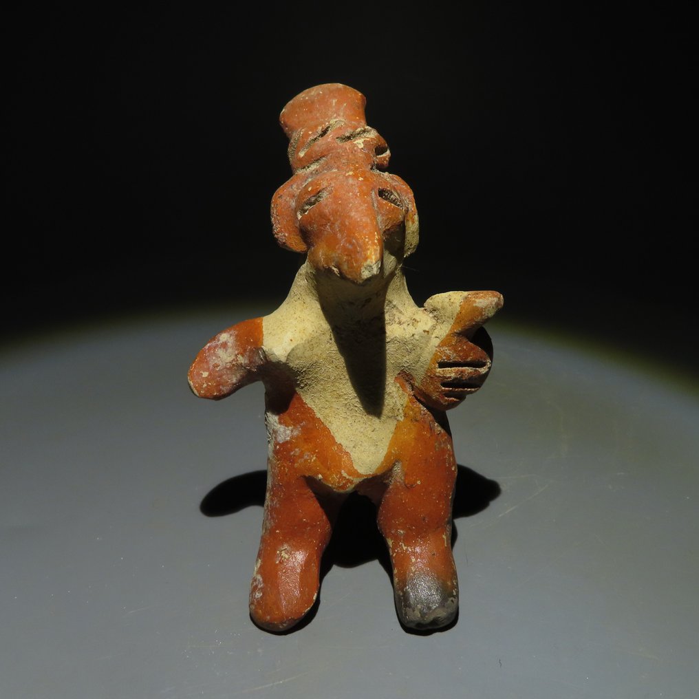 墨西哥西部纳亚里特州 Terracotta 女性形象。公元 200-600 年。高 10.2 厘米。西班牙进口许可证。 #1.1