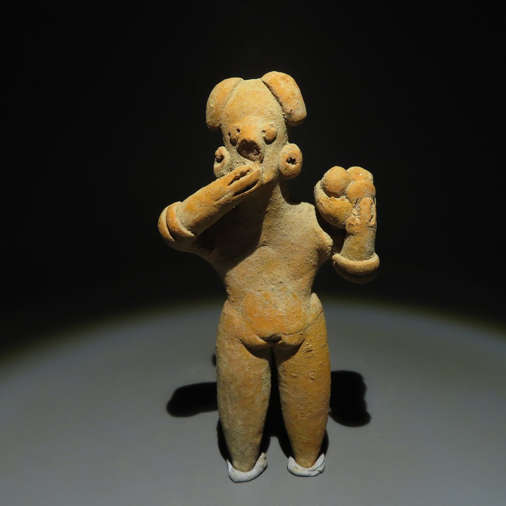 Colima, West-Mexico Terracotta Figuur. 200 v.Chr. - 500 n.Chr. 12,5 cm H. Spaanse invoervergunning. #1.2