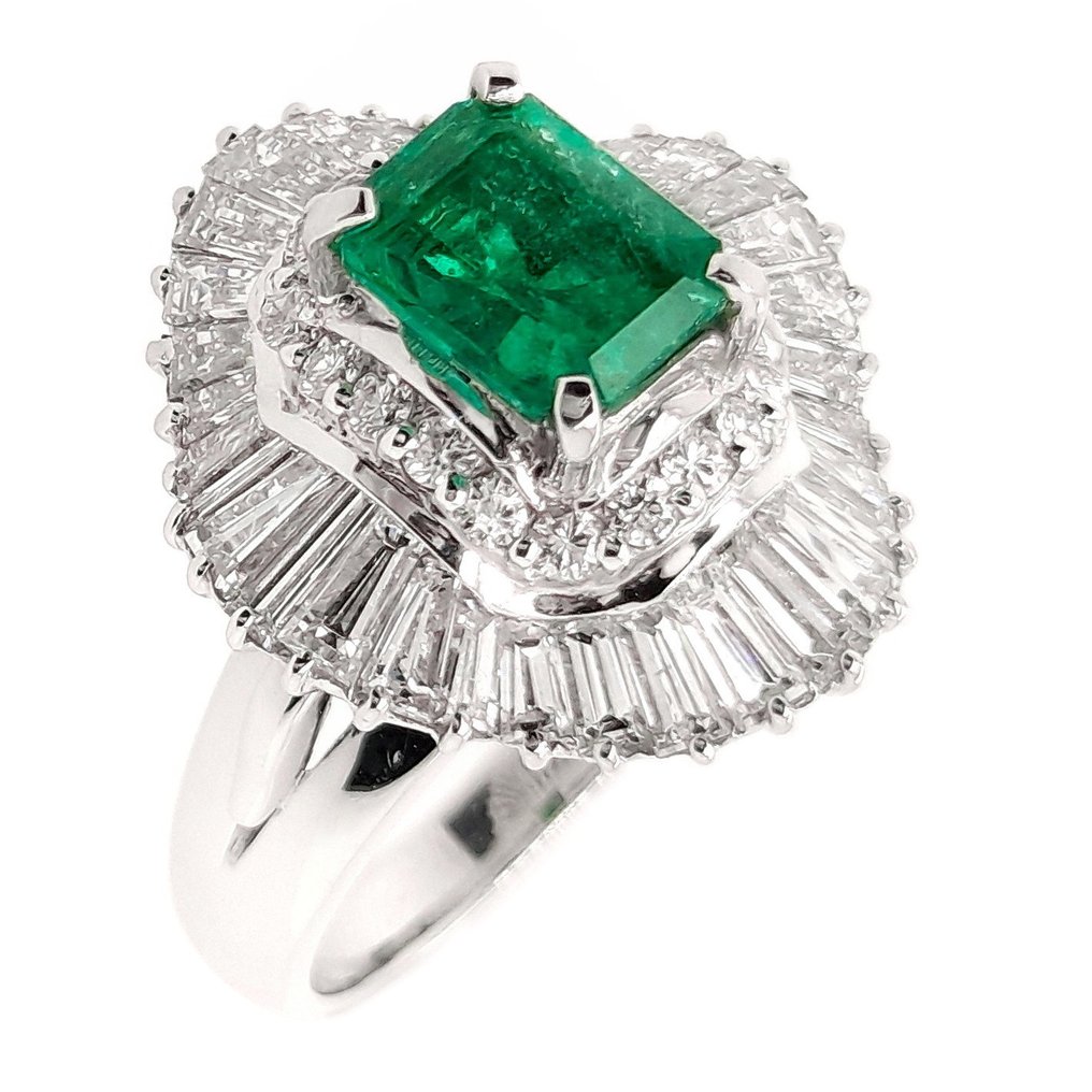 3.74ctw - 1.35ct Natural Colombia Emerald and 2.39ct Natural Diamonds - IGI Report - 900 白金 - 戒指 - 1.35 ct 祖母绿 - Diamonds #3.3