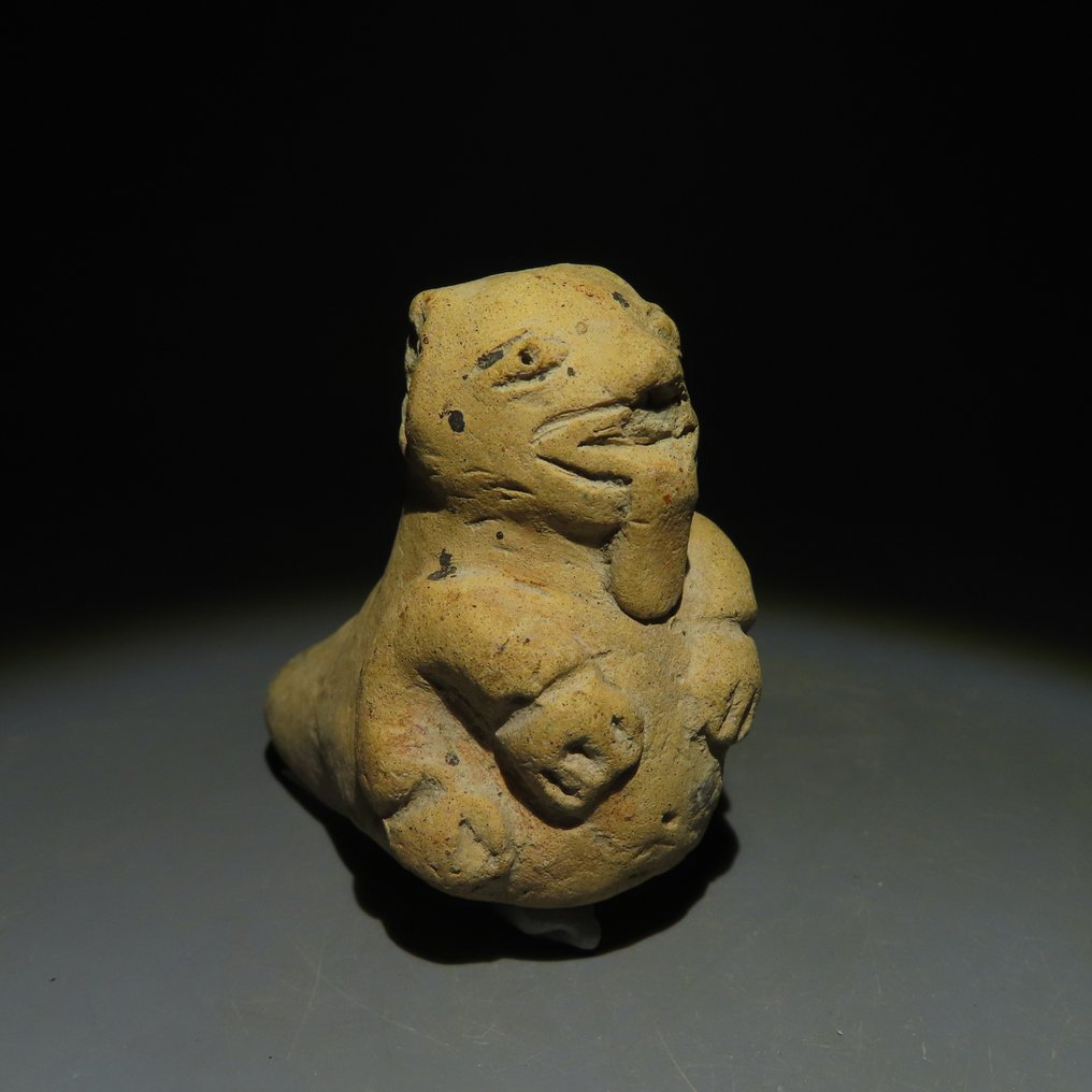 Tumaco-Tolita Terracotta Figura del fischio. 200 a.C.-400 d.C. 5 cm H. Licenza di importazione spagnola. #1.2
