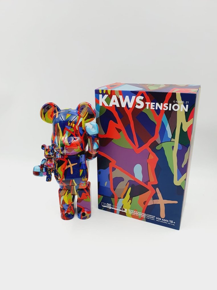 Kaws (1974) - Kaws Tension - Be@rbrick 400% & 100% - Bearbrick 2021 #2.1