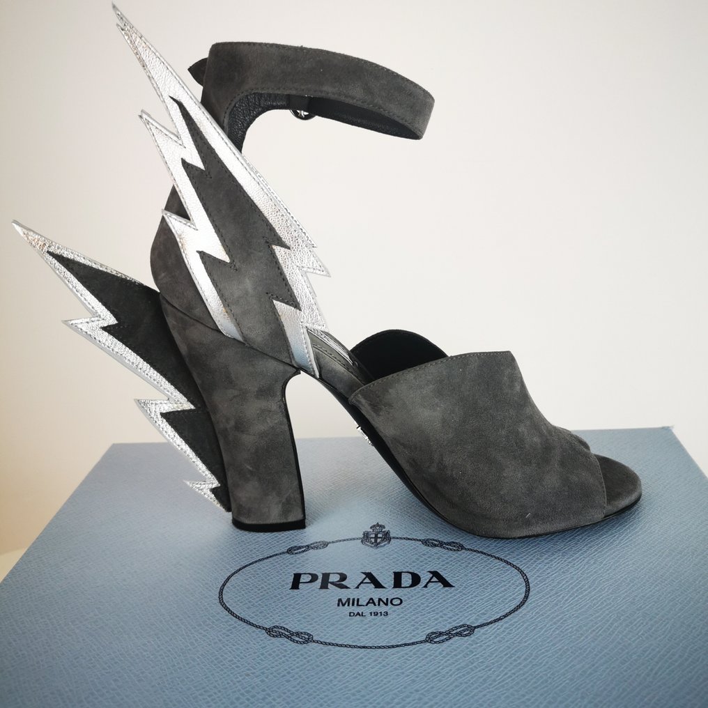 Prada - Sapatos pump - Tamanho: EU 37 #1.0