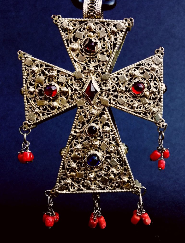 Ciondolo croce reliquiario grande - Stile Bizantino - Legno, Ottone, Placcato argento - Fine XIX secolo #1.2