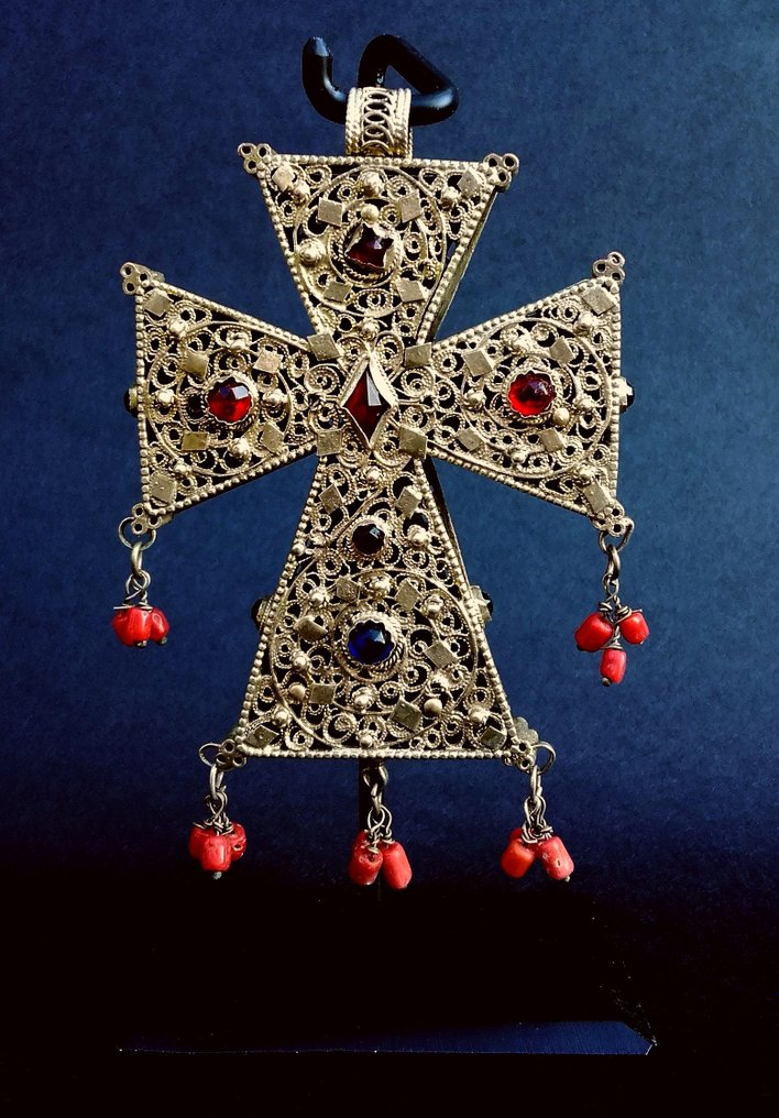 Ciondolo croce reliquiario grande - Stile Bizantino - Legno, Ottone, Placcato argento - Fine XIX secolo #1.1