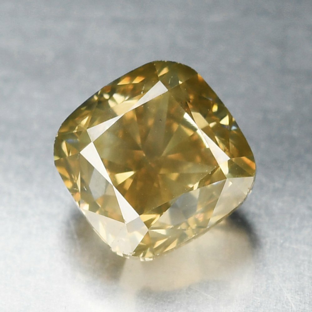 钻石 - 1.62 ct - 坐垫&方垫 - Fancy Yellowish Grayish Brown - I1 内含一级 #1.1