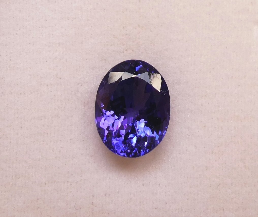 Tanzanita  - 3.59 ct - Instituto Gemólogico Español (IGE) #2.1