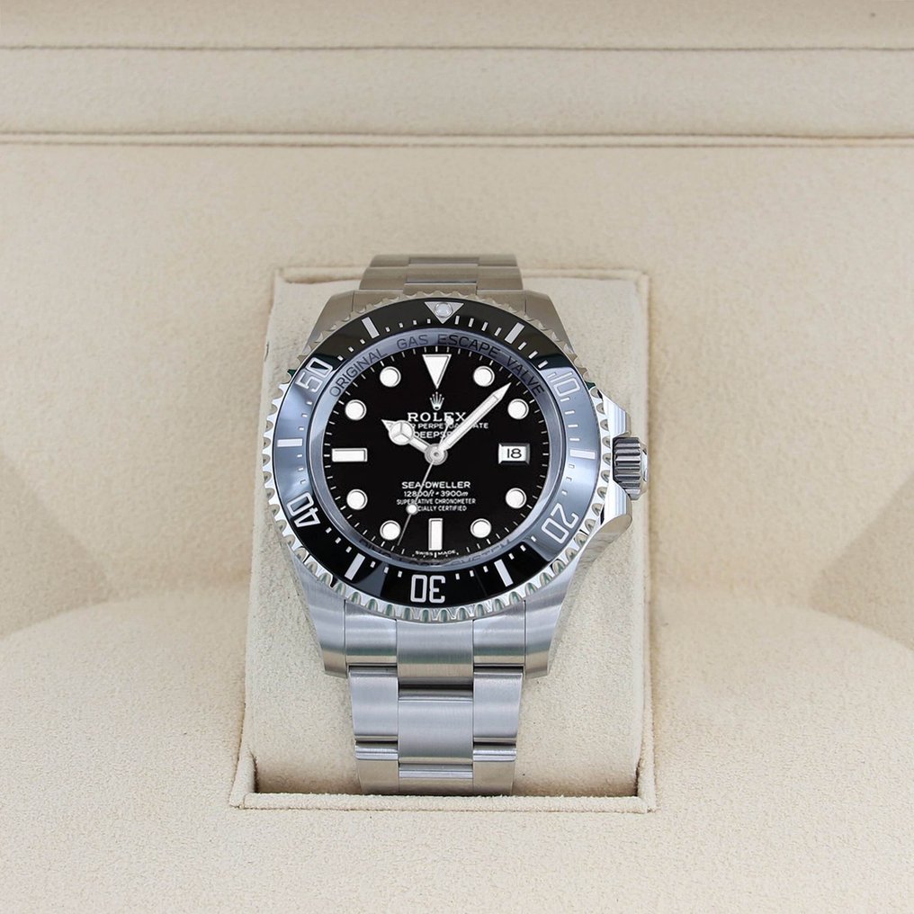 Rolex - Sea-Dweller DeepSea -  Black dial - 136660 - Män - 2011-nutid #1.2