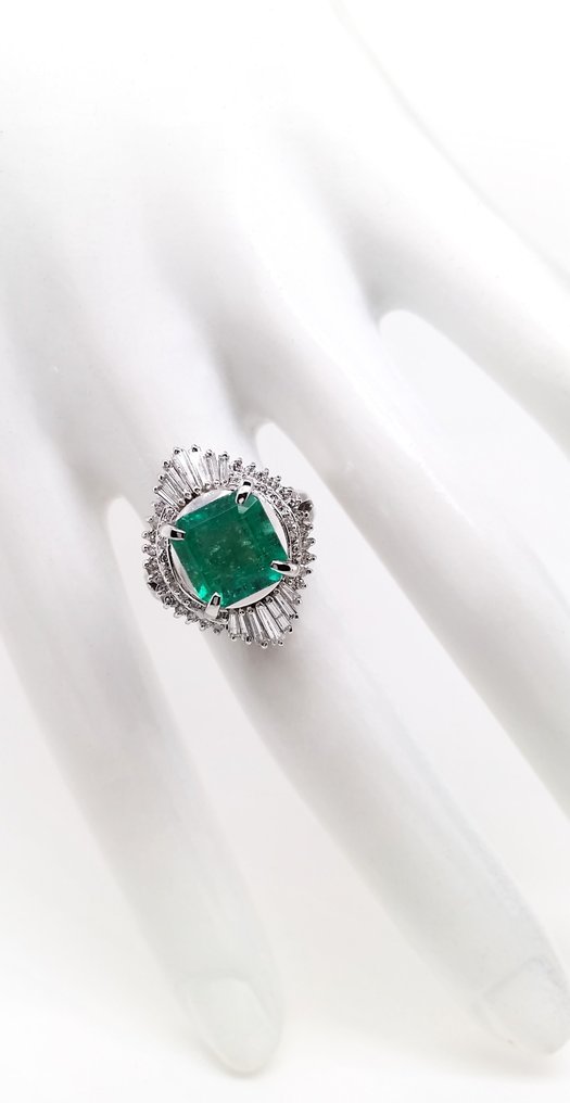 Gyűrű Platina Smaragd #3.1
