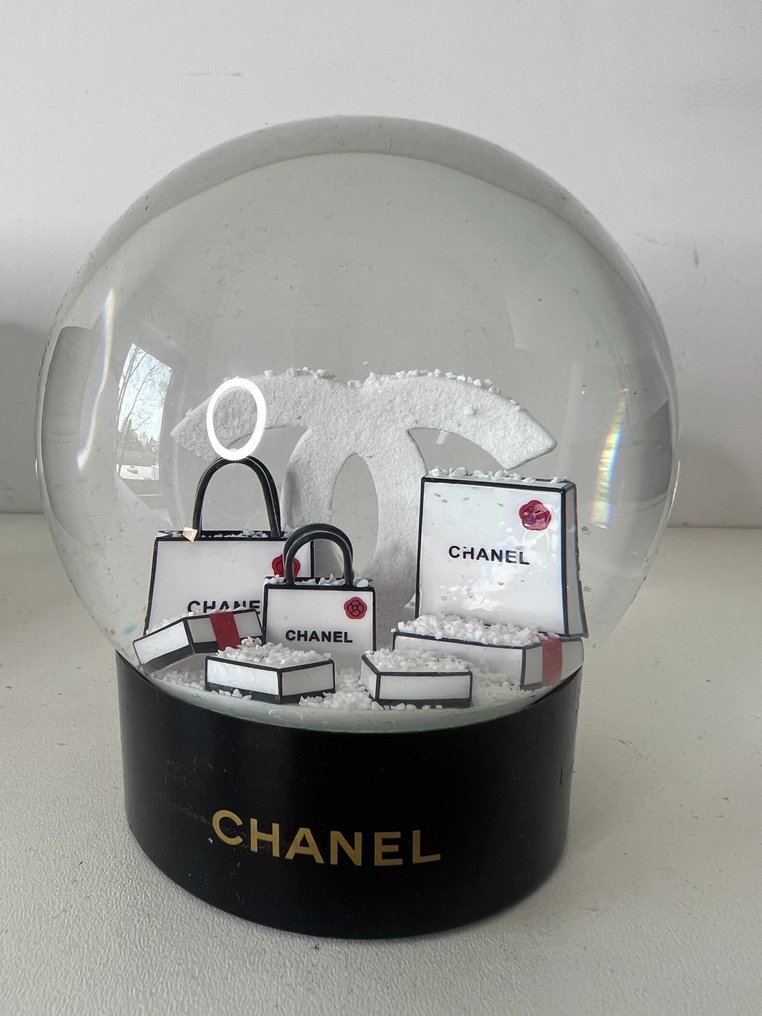 Chanel - Snekugle Snow Globe - Kina #1.1