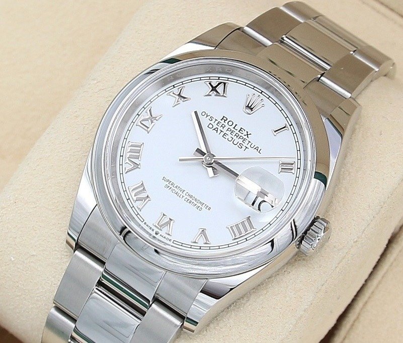 Rolex - 0yster Perpetual Datejust 36 'White Roman Dial' - 126200 - Unisex - 2011-heden #1.1