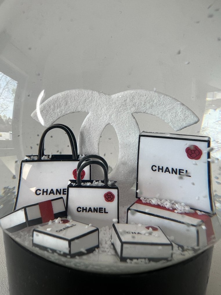 Chanel - Snekugle Snow Globe - Kina #2.1