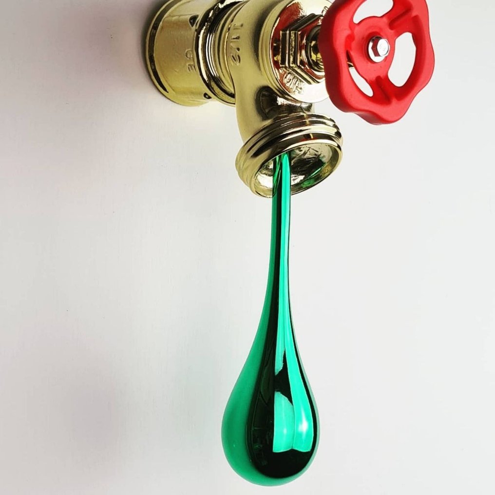 Santicri - Running Out #1.0