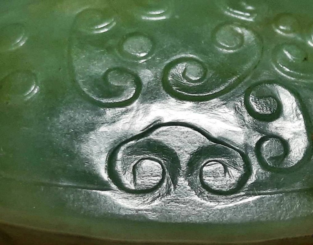 Vase - Hartstein, vermutlich Jade - China - Qing Dynastie (1644-1911) #2.1