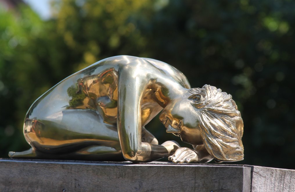 Statue, sleeping woman - 40 cm - Bronse #2.1