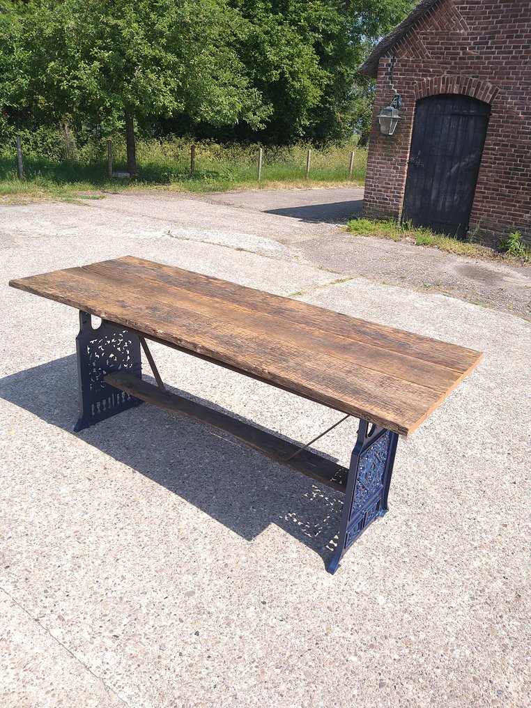 Industrial Reclaimed Salvage Dining Table - 餐桌 -  #1.2