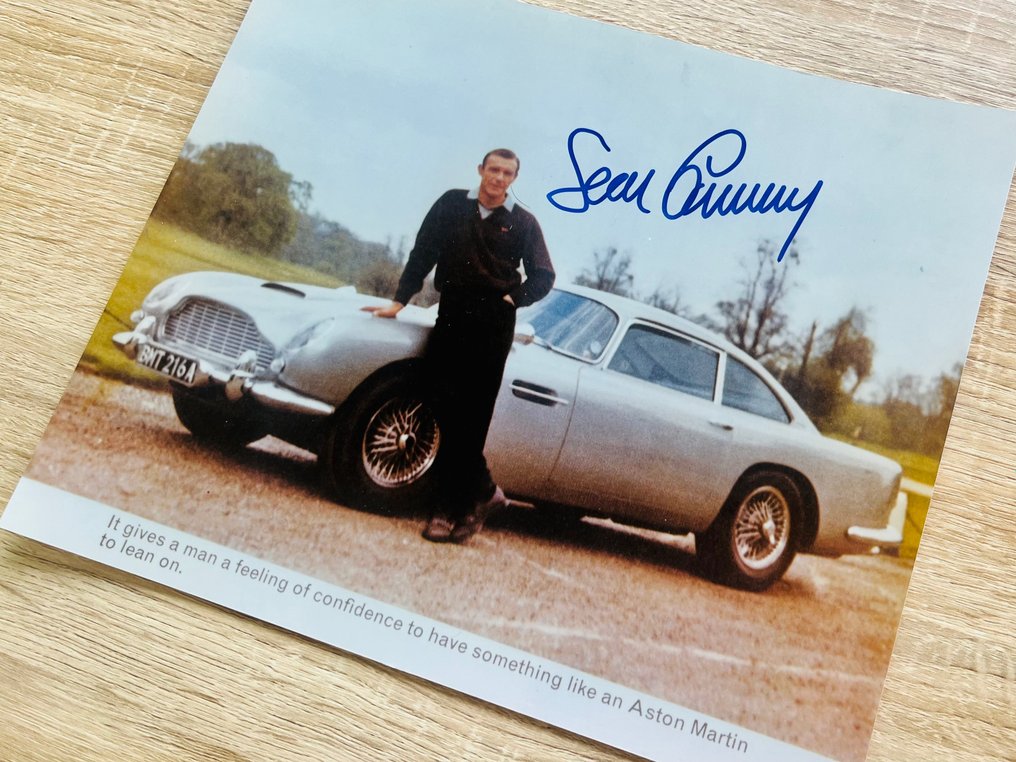 James Bond 007: Goldfinger - Sean Connery (+) with Aston Martin DB5 - Autographe, Photo, with holographic b'bc COA #2.2