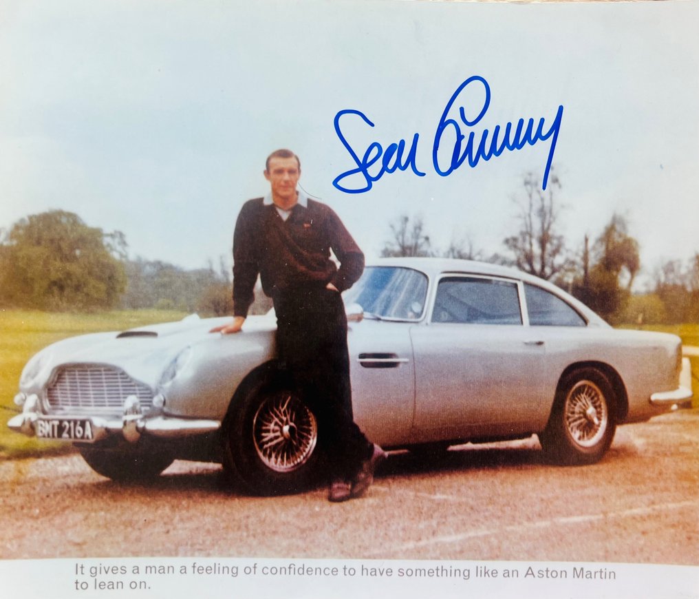 James Bond 007: Goldfinger - Sean Connery (+) with Aston Martin DB5 - Autógrafo, Fotografía, with holographic b'bc COA #3.2