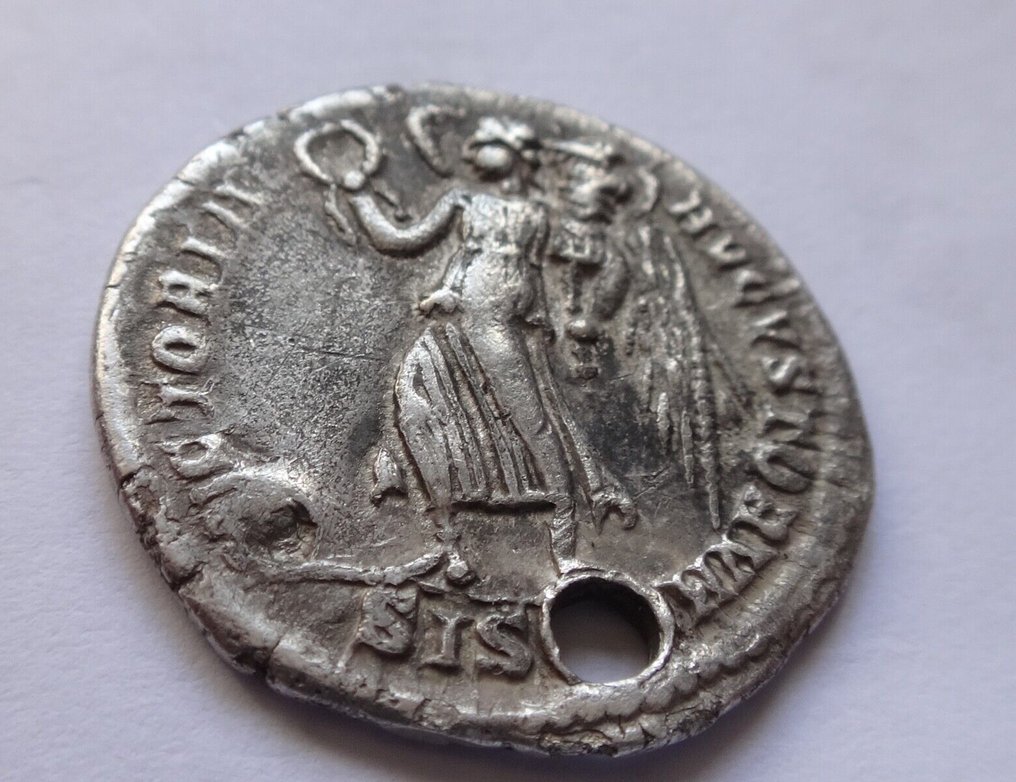 Imperio romano. Vetranio (350 e. c.). AR Siliqua,  Siscia #3.1