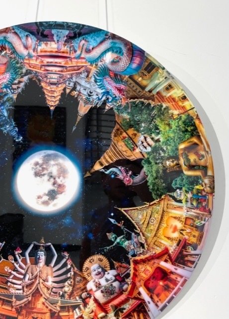 Van Apple - Around The World II #2.1