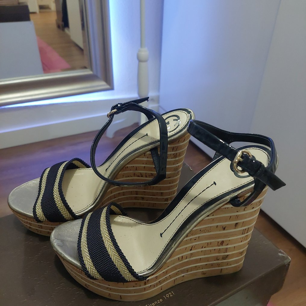 Gucci - 涼鞋 - 尺寸: Shoes / EU 40.5 #1.1