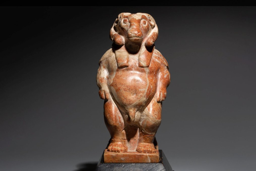 Forntida Egypten Stengodslera Skulptur av Bes i panteistisk form som en apotropaisk gud. 12,2 cm H. #2.1