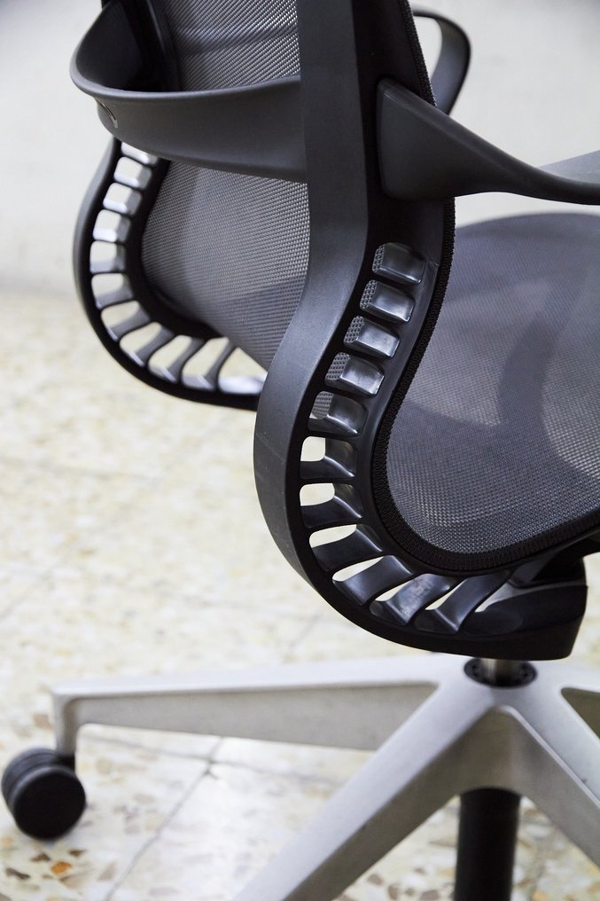 Herman Miller - Studio 7.5 - Chaise de bureau - Setu - Polypropylène, Aluminium #3.2