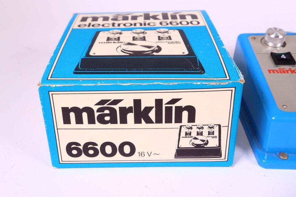 Märklin H0 - 6600 - Μονάδα ελέγχου τρένου μοντελισμού (1) - Ηλεκτρονικός αναλογικός ρυθμιστής οδήγησης/αυτόματο παλινδρομής για αργή επιτάχυνση και επιβράδυνση. #3.2