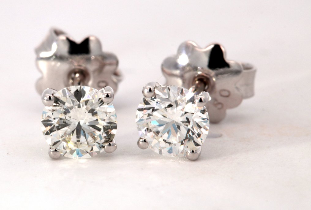 Boucles d'oreilles cloutées Or blanc Diamant #3.1