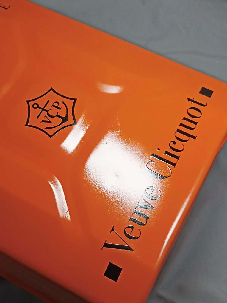XTC Artist - Jerrican Clicquot XL 10L #2.1