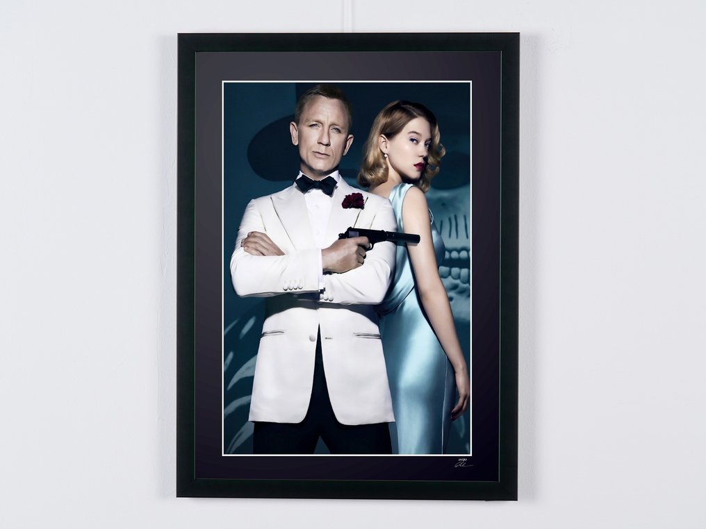James Bond 007: Spectre, Daniel Craig as « James Bond 007 » , Léa Seydoux as « Madeleine - Fine Art Photography - Luxury Wooden Framed 70X50 cm - Limited Edition Nr 04 of 30 - Serial ID - Original Certificate (COA), Hologram - 100% New. Shipping Reduction from 3 items #1.0