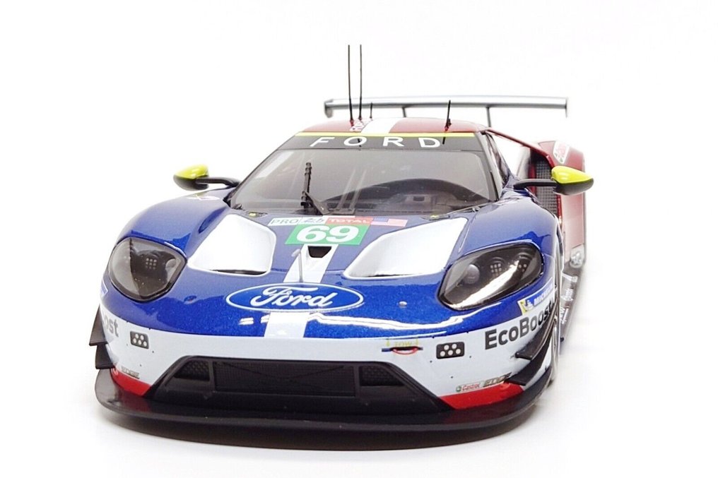 IXO 1:18 - 模型賽車 - Ford GT #69 24h Le Mans 2018 - R.布里斯庫/R.威斯布魯克/S.迪克森 #2.2