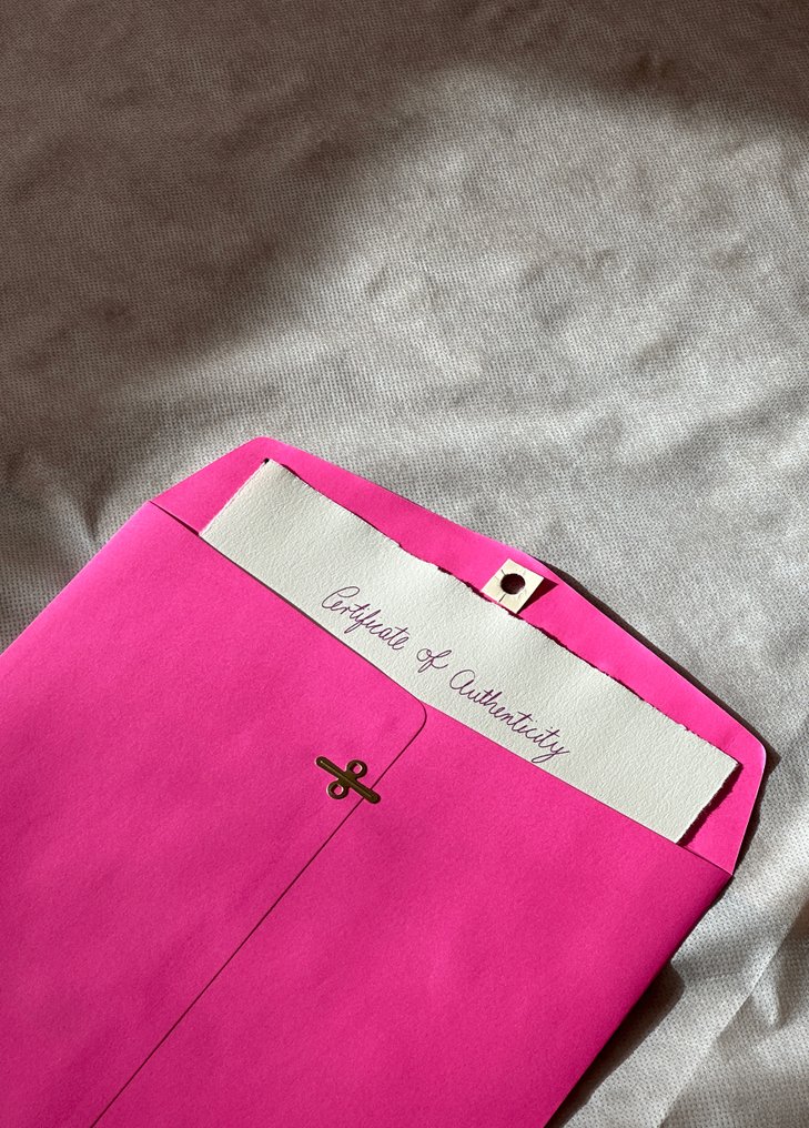 Téber - Away Status (Violet) #4.3