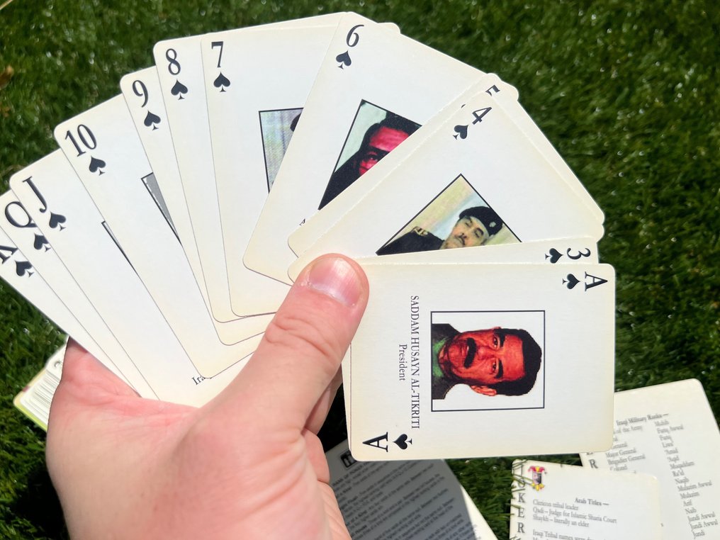 US Army - 紙牌遊戲 US Military Most-wanted Iraqi playing cards - 2003 Invasion Iraq - Sadam Hussain + most-wanted #1.0