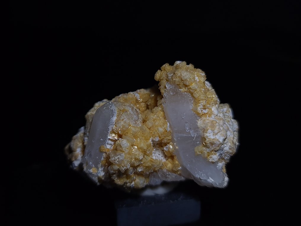 来自新西兰的氧化物包覆的白云石在石英上的独特标本 水晶群 - 高度: 6 cm - 闊度: 5.2 cm- 40 g - (1) #1.0