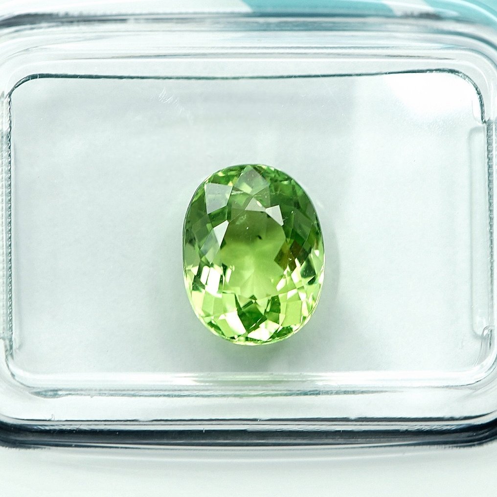 Tourmaline paraiba  - 2.23 ct - International Gemological Institute (IGI) #3.2