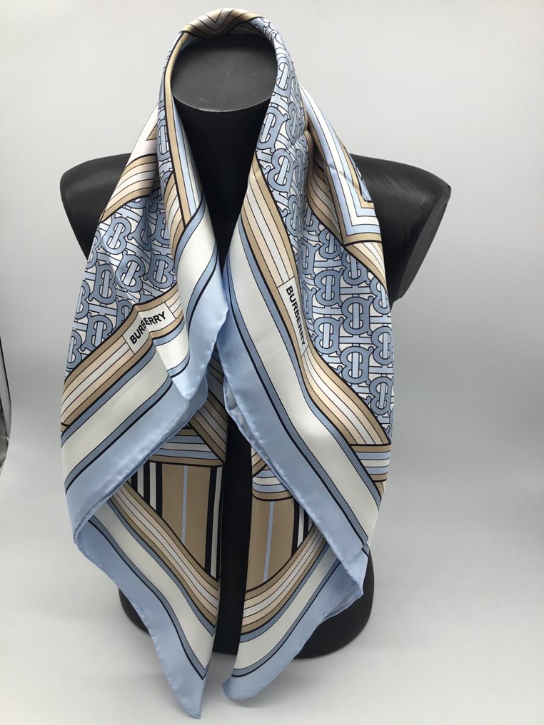 Burberry 90 90 cm TB nouveautes Bufanda Catawiki
