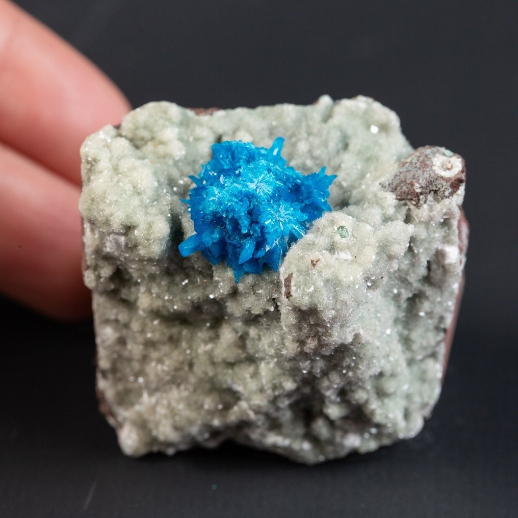 Cavansite Su Heulandite - 钙、钒和硅藻酸盐 - Wagholi 采石场矿 - 高度: 48 mm - 宽度: 42 mm- 87 g #1.1