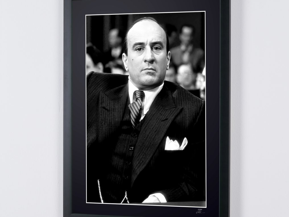 Robert DeNiro - The Untouchables (1987) - Fine Art Photography - Luxury Wooden Framed 70X50 cm - Limited Edition Nr 01 of 30 - Serial ID 30113 - Original Certificate (COA), Hologram Logo Editor and QR Code - 100% New items. #3.2
