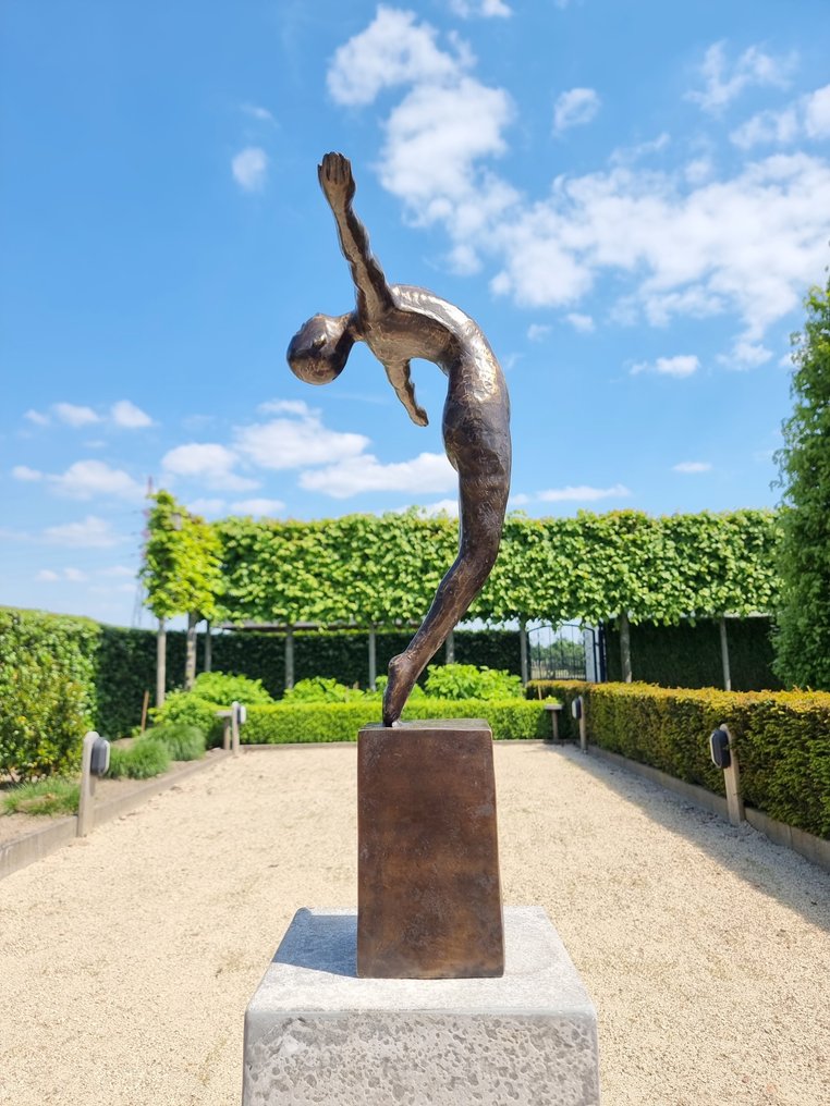 Figur - Abstract atleet - Bronse, Marmor #1.0
