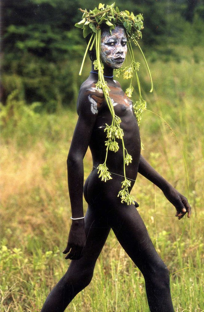 Signed, Hans Silvester - Les Habits de la Nature - 2007 #3.2